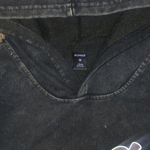 pull avec capuche - Picture 3 of 4